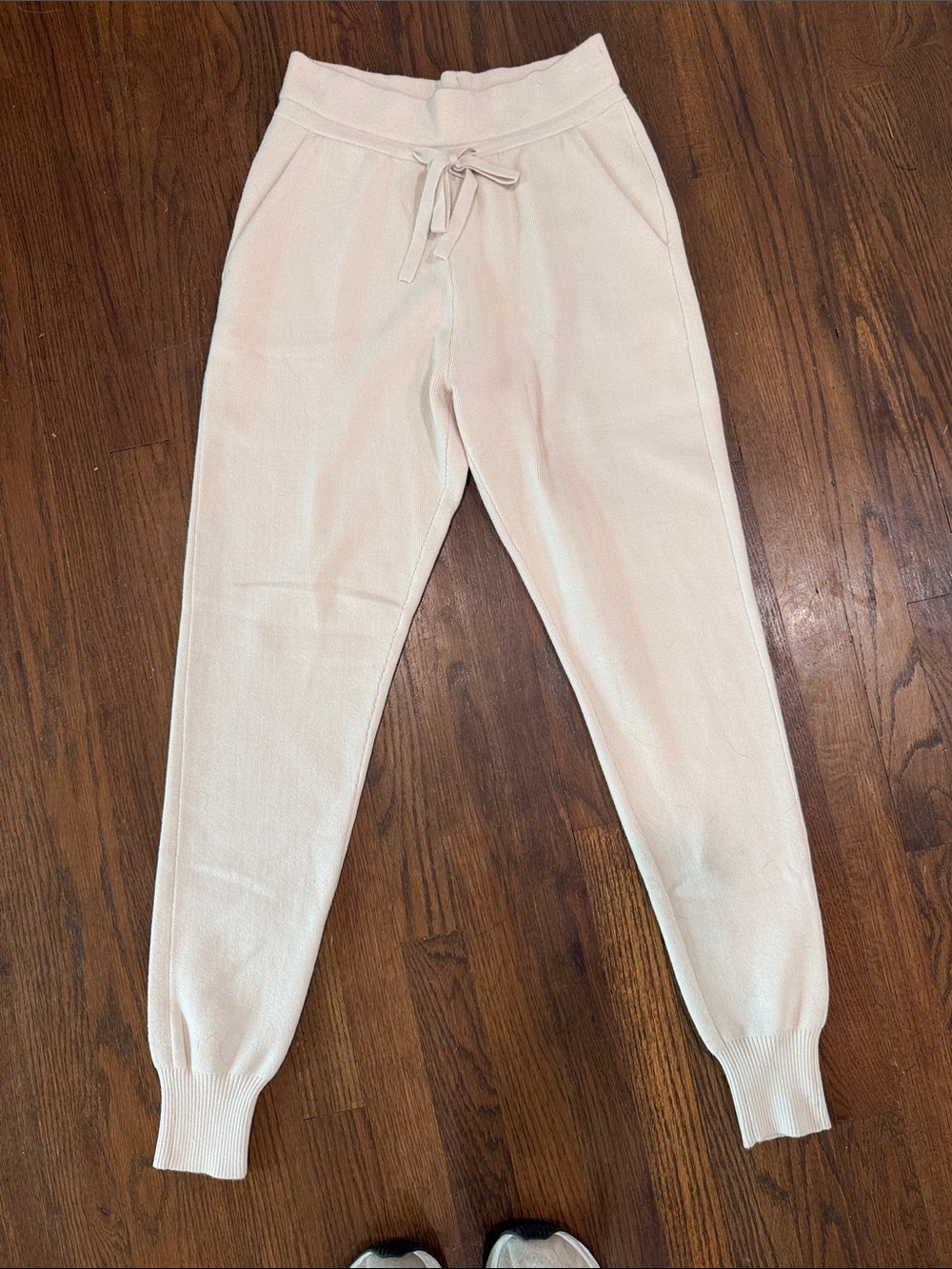 Abercrombie & Fitch Cream Fleece Jogger Pants - Picture 5 of 5